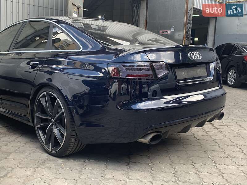 Седан Audi RS6 2010 в Днепре