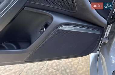 Універсал Audi RS6 2016 в 
