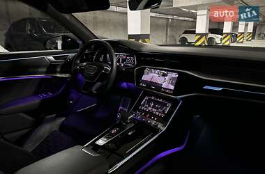 Универсал Audi RS6 2021 в 