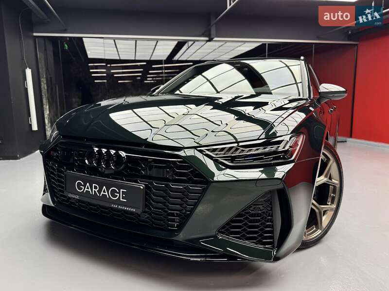 Универсал Audi RS6 2025 в Киеве