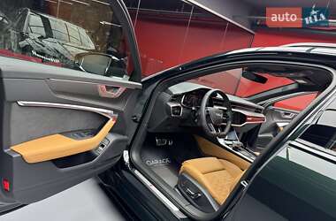 Универсал Audi RS6 2025 в 