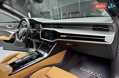 Универсал Audi RS6 2025 в 