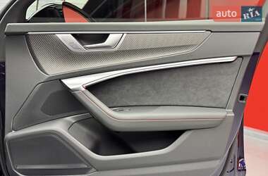 Универсал Audi RS6 2025 в 