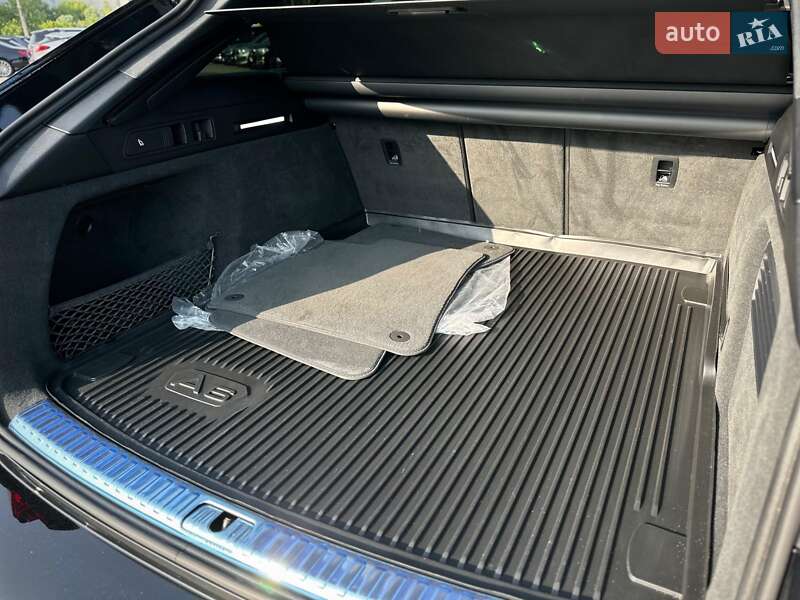 Универсал Audi RS6 2024 в Киеве