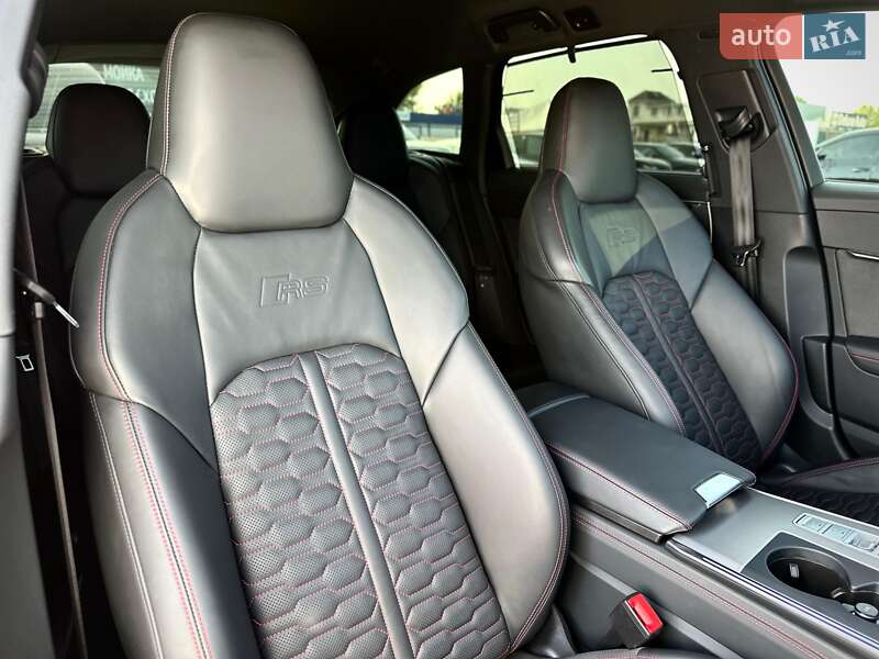 Универсал Audi RS6 2024 в Киеве
