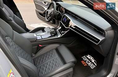 Універсал Audi RS6 2024 в 