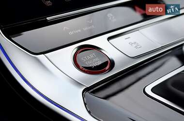 Універсал Audi RS6 2024 в 