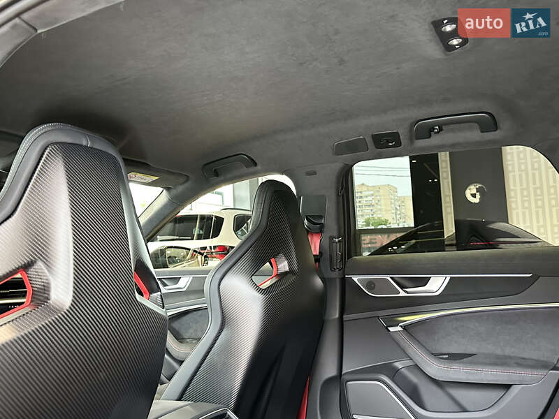 Универсал Audi RS6 2024 в Киеве
