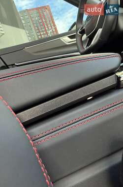 Универсал Audi RS6 2024 в 