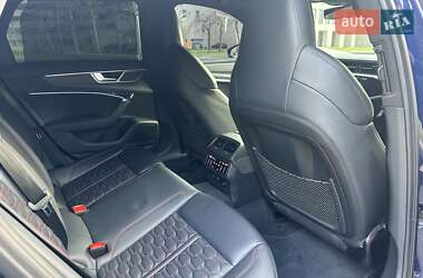 Универсал Audi RS6 2021 в 
