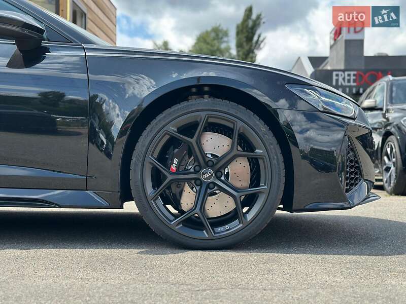 Универсал Audi RS6 2025 в Киеве