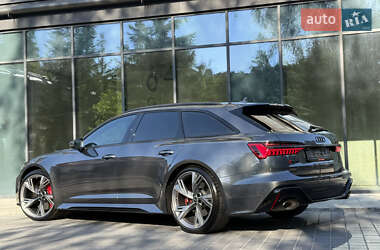 Универсал Audi RS6 2023 в 