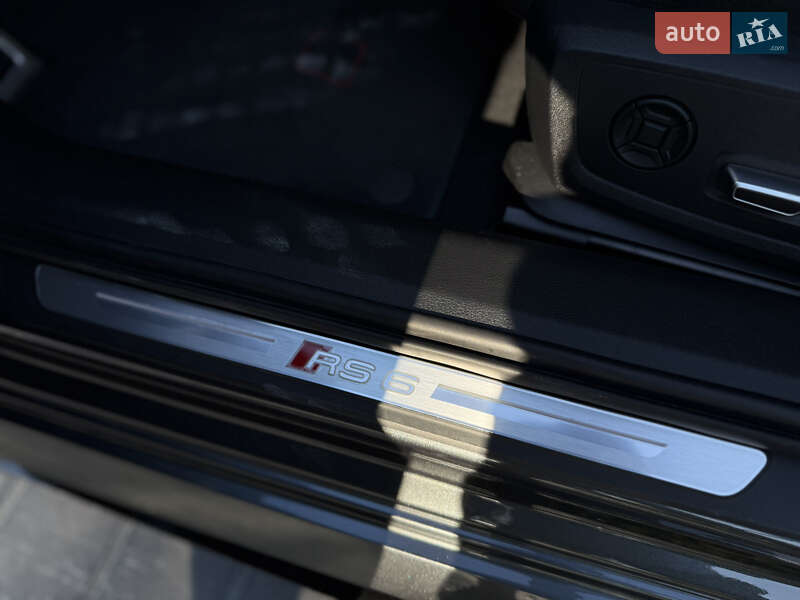 Універсал Audi RS6 2023 в Львові