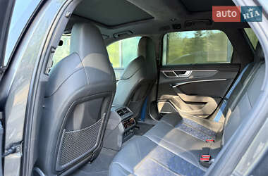 Универсал Audi RS6 2023 в 
