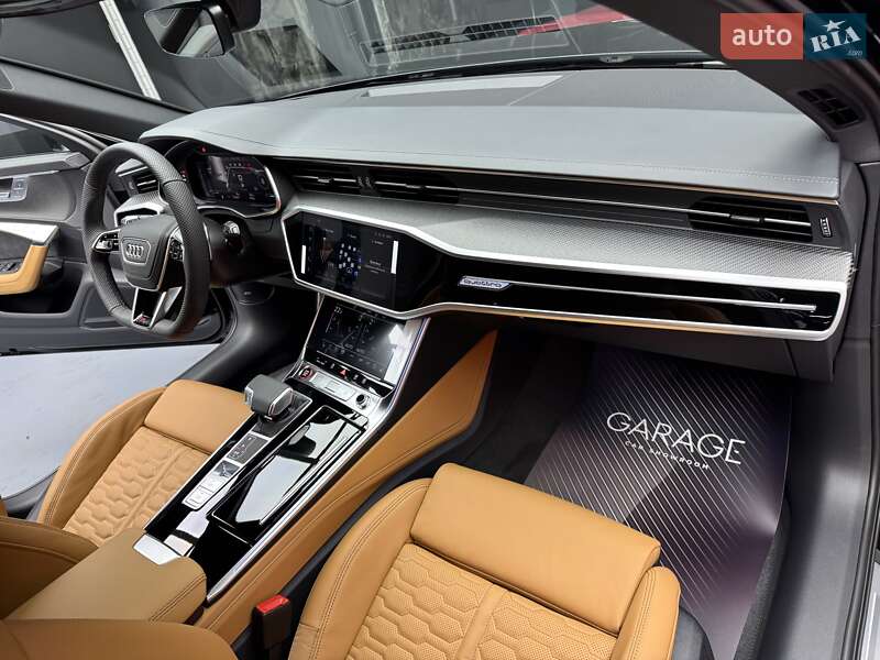 Универсал Audi RS6 2025 в Киеве фото 70 Универсал Audi RS6 2025 в Киеве