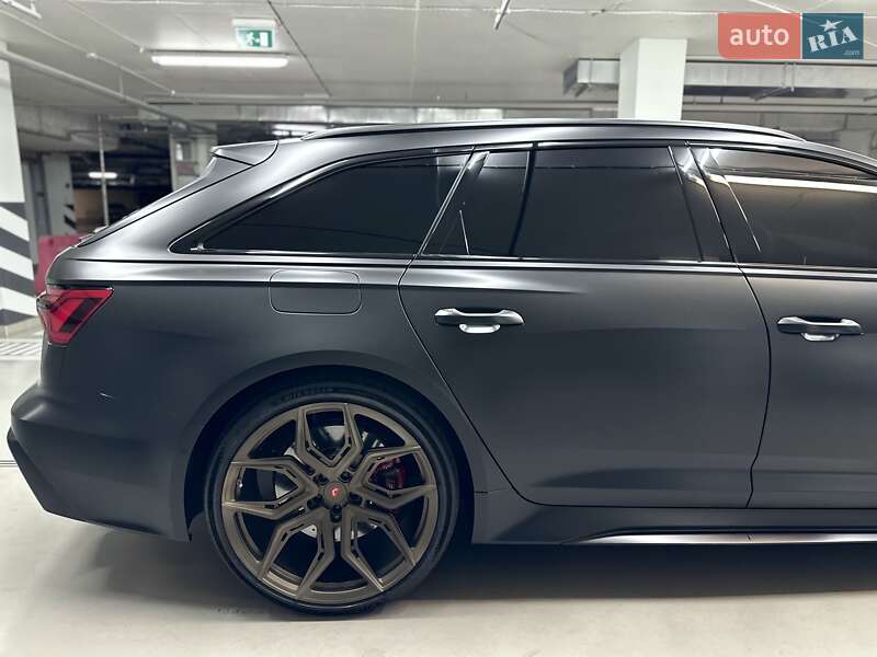 Универсал Audi RS6 2025 в Киеве