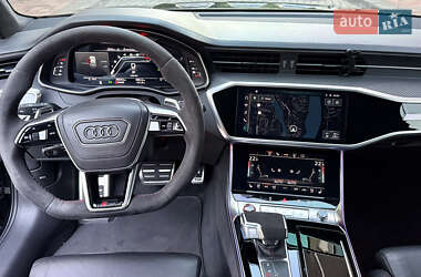 Универсал Audi RS6 2021 в 