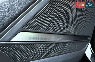 Универсал Audi RS6 2021 в 