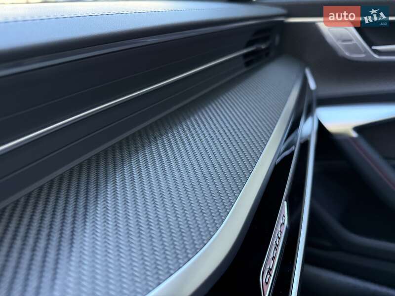 Универсал Audi RS6 2024 в Киеве