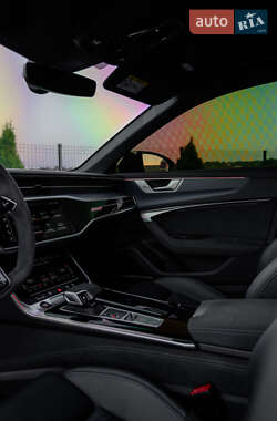 Универсал Audi RS6 2025 в 