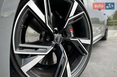 Універсал Audi RS6 2021 в 
