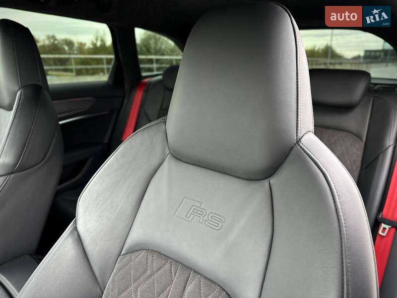 Универсал Audi RS6 2021 в Киеве