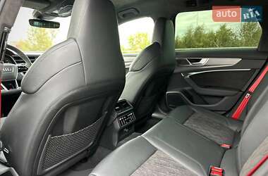 Універсал Audi RS6 2021 в 