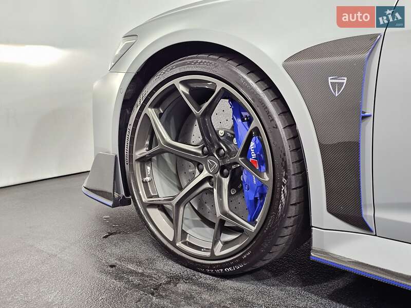 Универсал Audi RS6 2025 в Киеве фото 52 Универсал Audi RS6 2025 в Киеве
