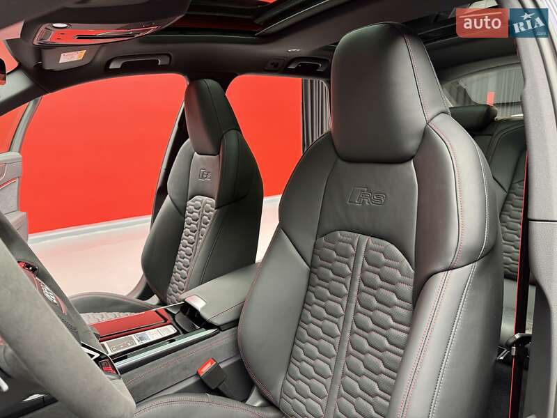 Универсал Audi RS6 2025 в Киеве