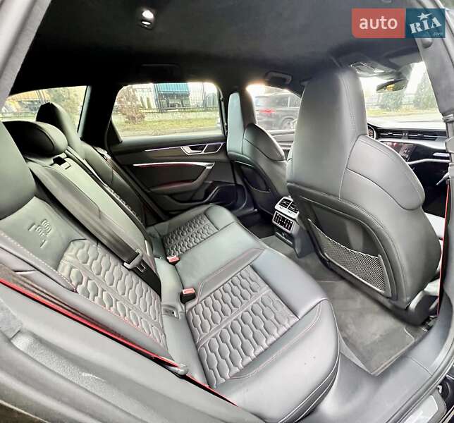 Универсал Audi RS6 2021 в Киеве