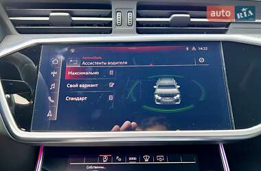 Универсал Audi RS6 2021 в 