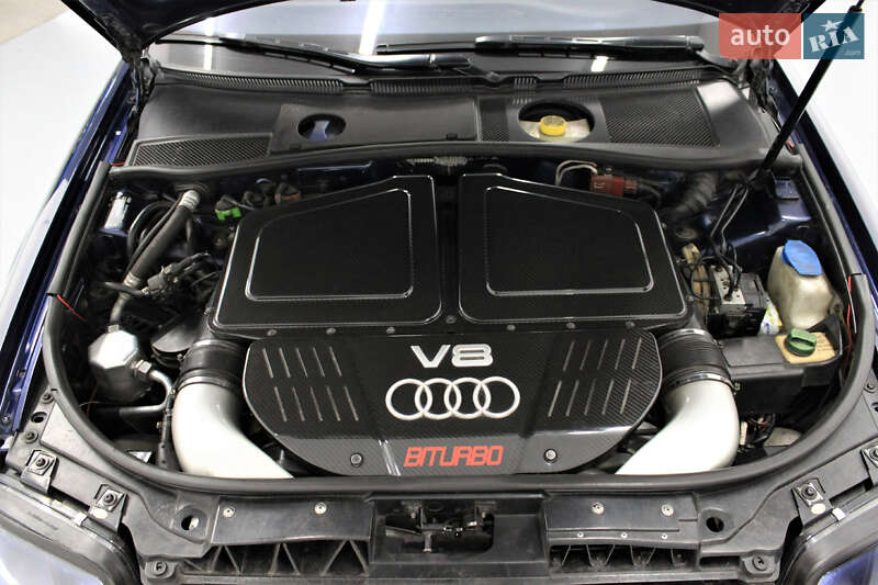 Седан Audi RS6 2002 в Києві