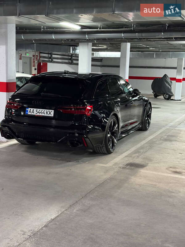 Универсал Audi RS6 2021 в Киеве