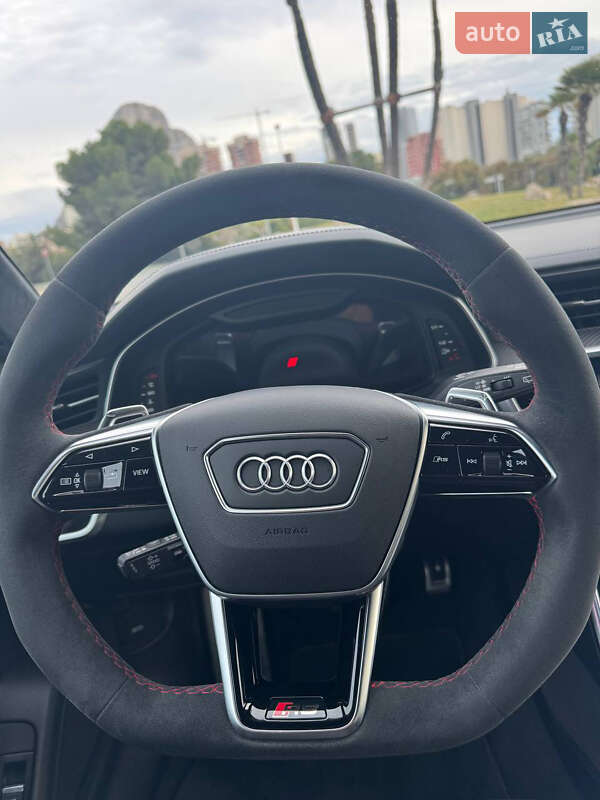 Универсал Audi RS6 2021 в Киеве