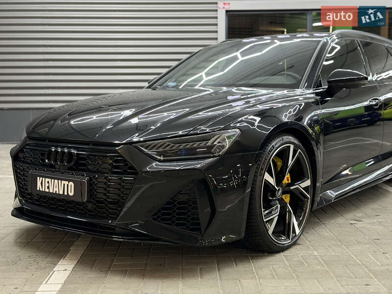 Универсал Audi RS6 2021 в Киеве