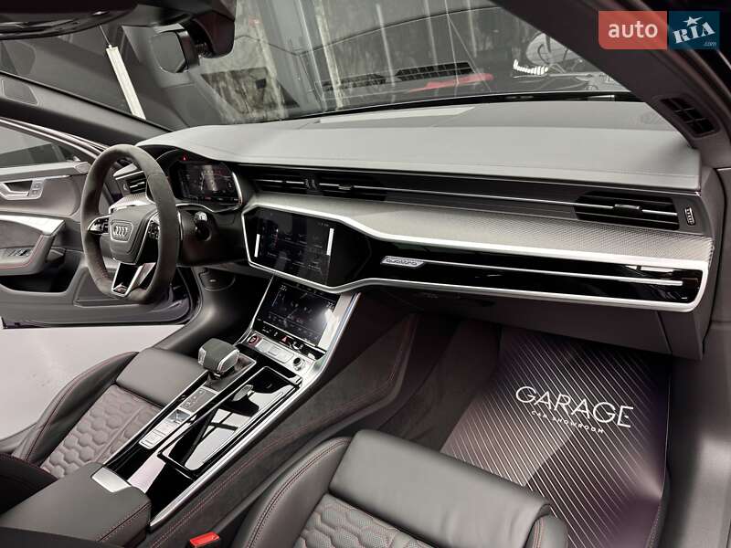 Универсал Audi RS6 2025 в Киеве