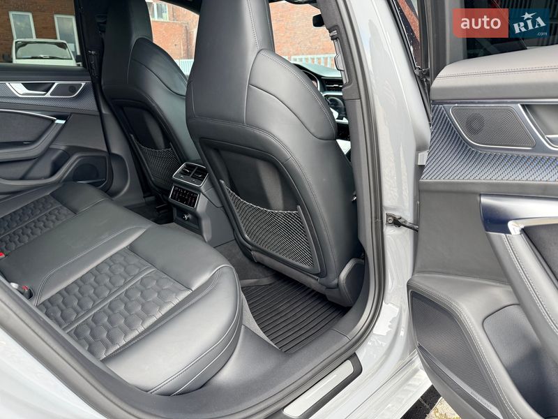 Універсал Audi RS6 2024 в Дніпрі