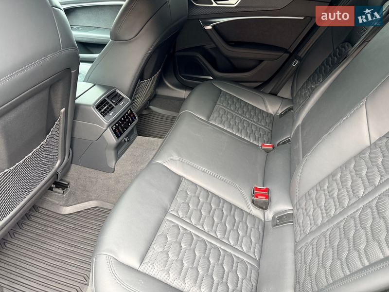 Універсал Audi RS6 2024 в Дніпрі