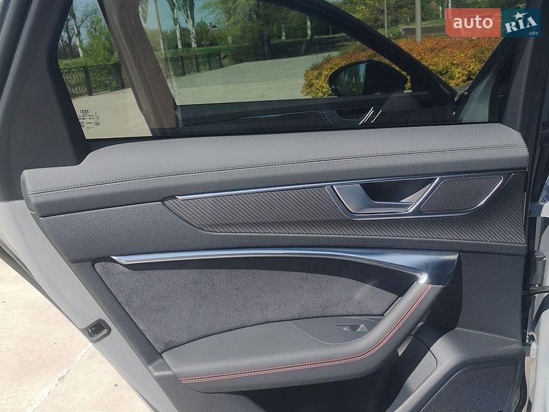 Универсал Audi RS6 2025 в Кривом Роге
