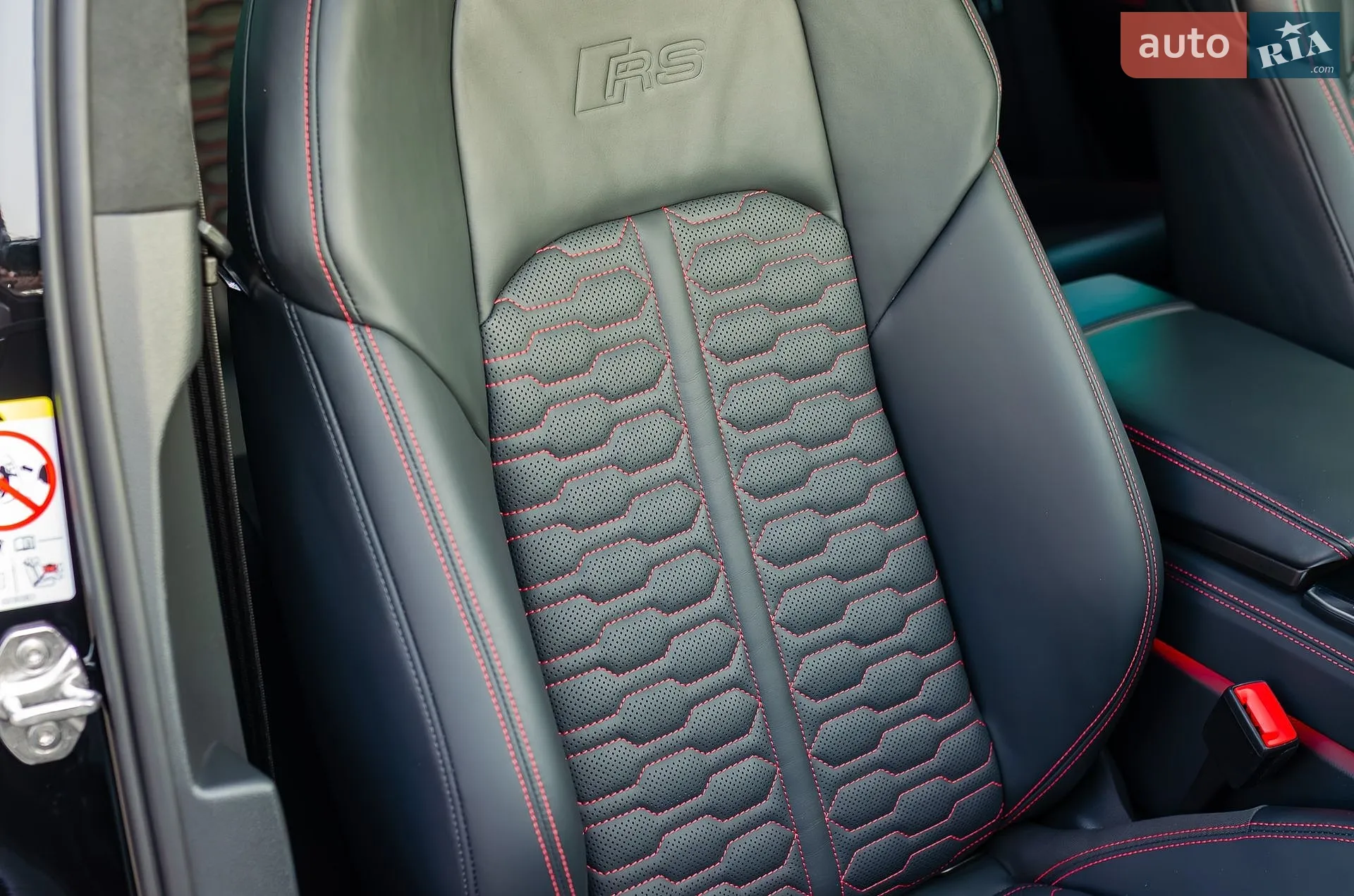 2023 Audi RS6 - мініатюра 36