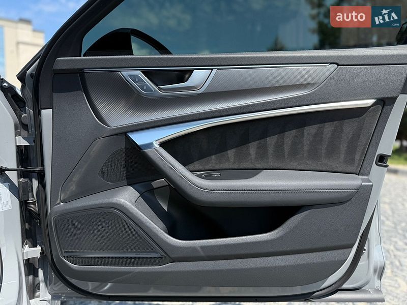 Універсал Audi RS6 2020 в Львові