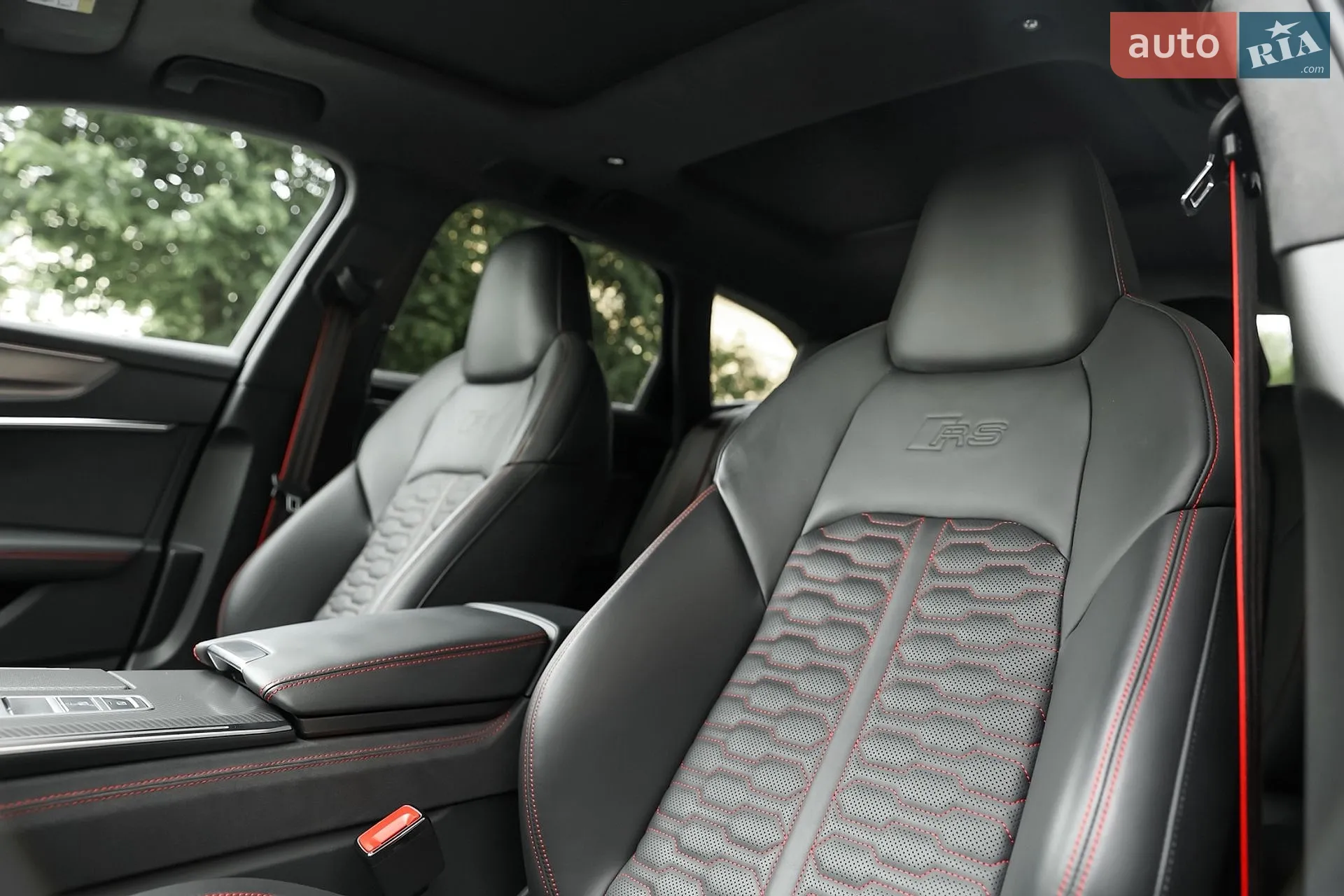 2025 Audi RS6 - мініатюра 30