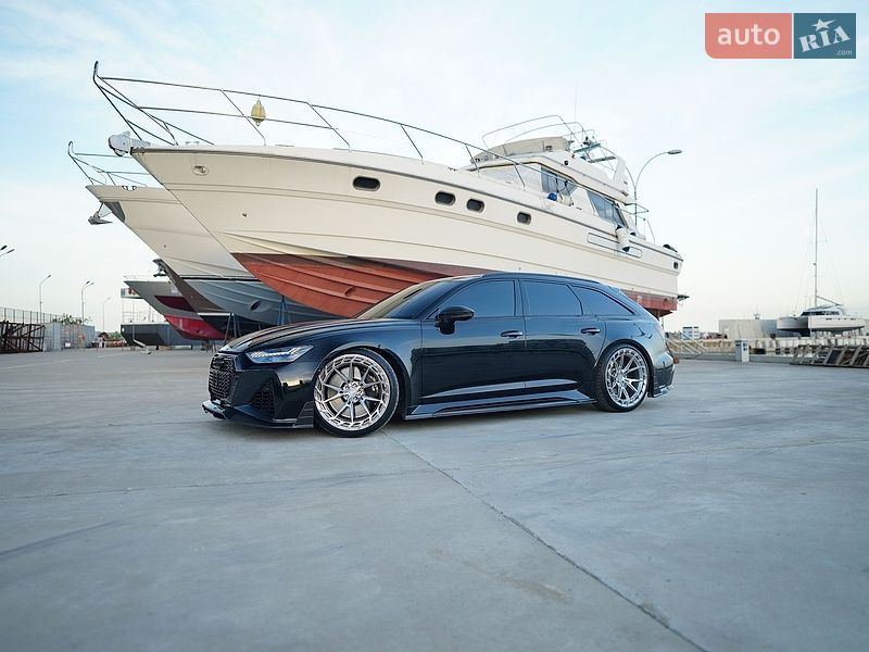 Універсал Audi RS6 2024 в Одесі