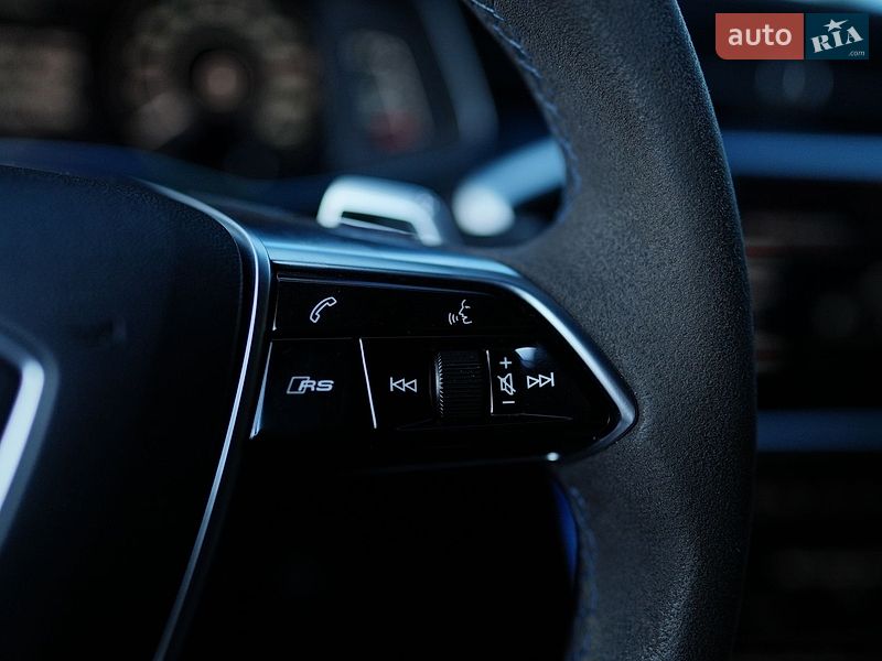 Універсал Audi RS6 2024 в Одесі