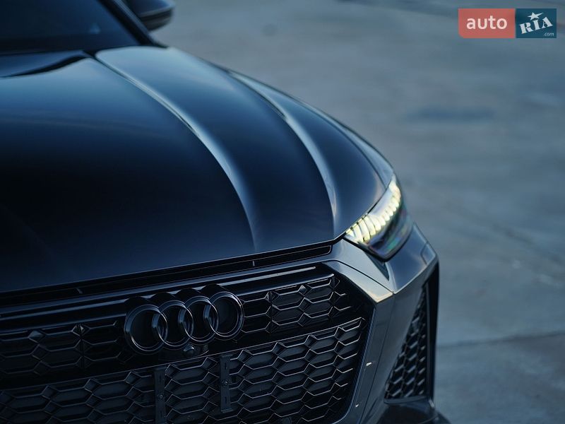 Універсал Audi RS6 2024 в Одесі