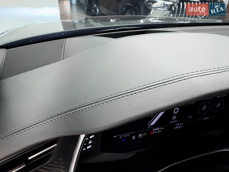 Универсал Audi RS6 2024 в Киеве