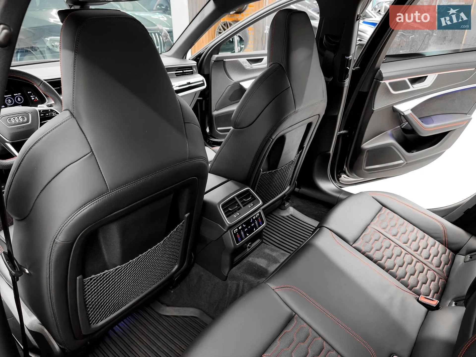 2024 Audi RS6 - мініатюра 54