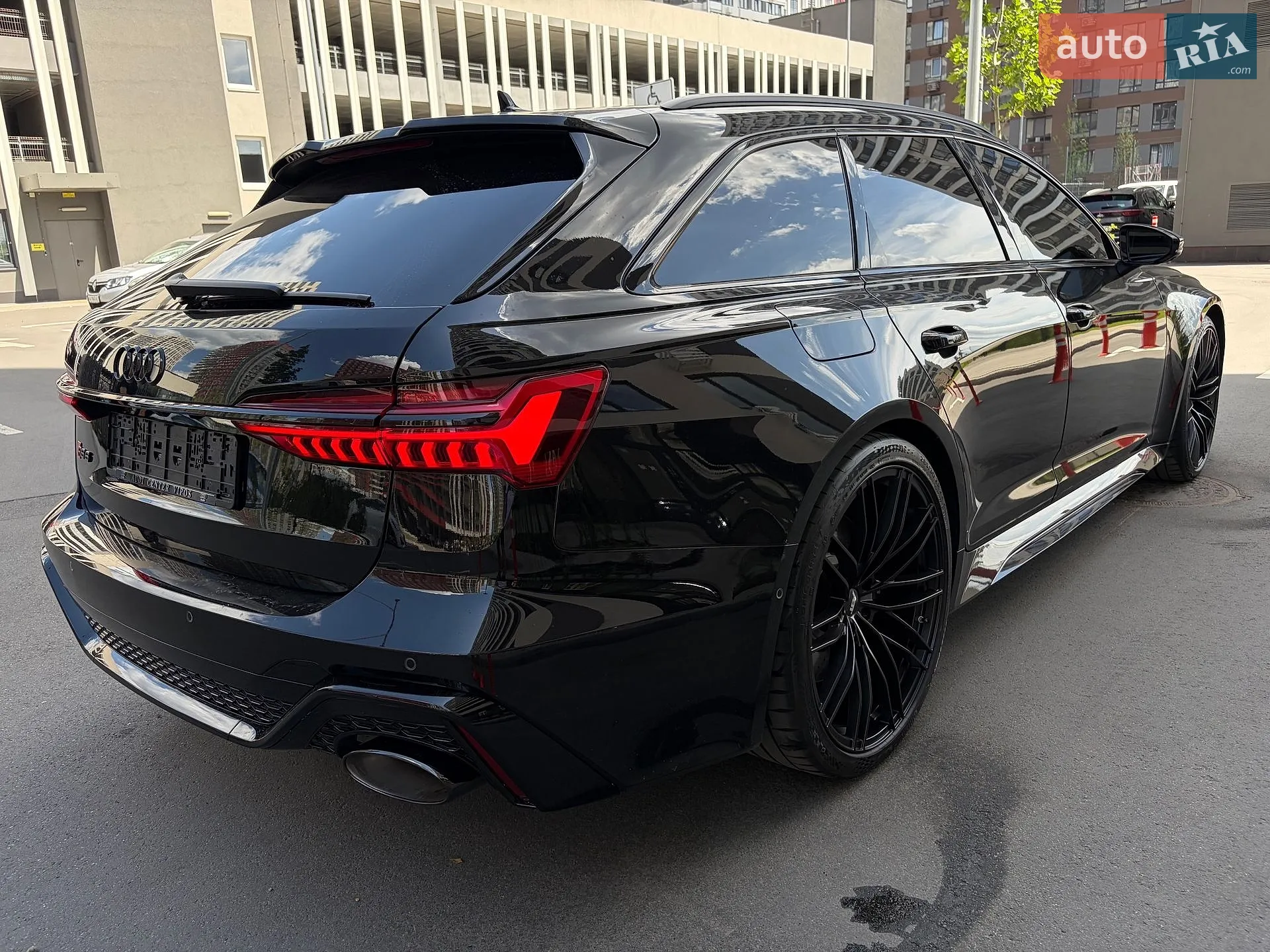 2025 Audi RS6 - мініатюра 46