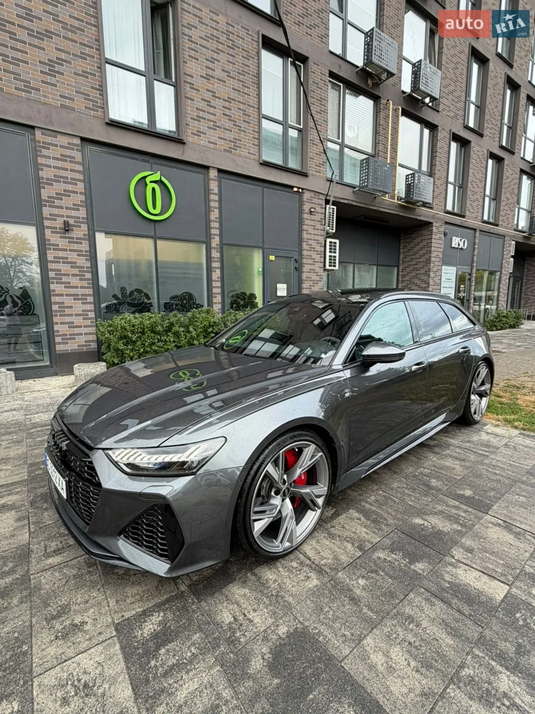 2023 Audi RS6 - мініатюра 3