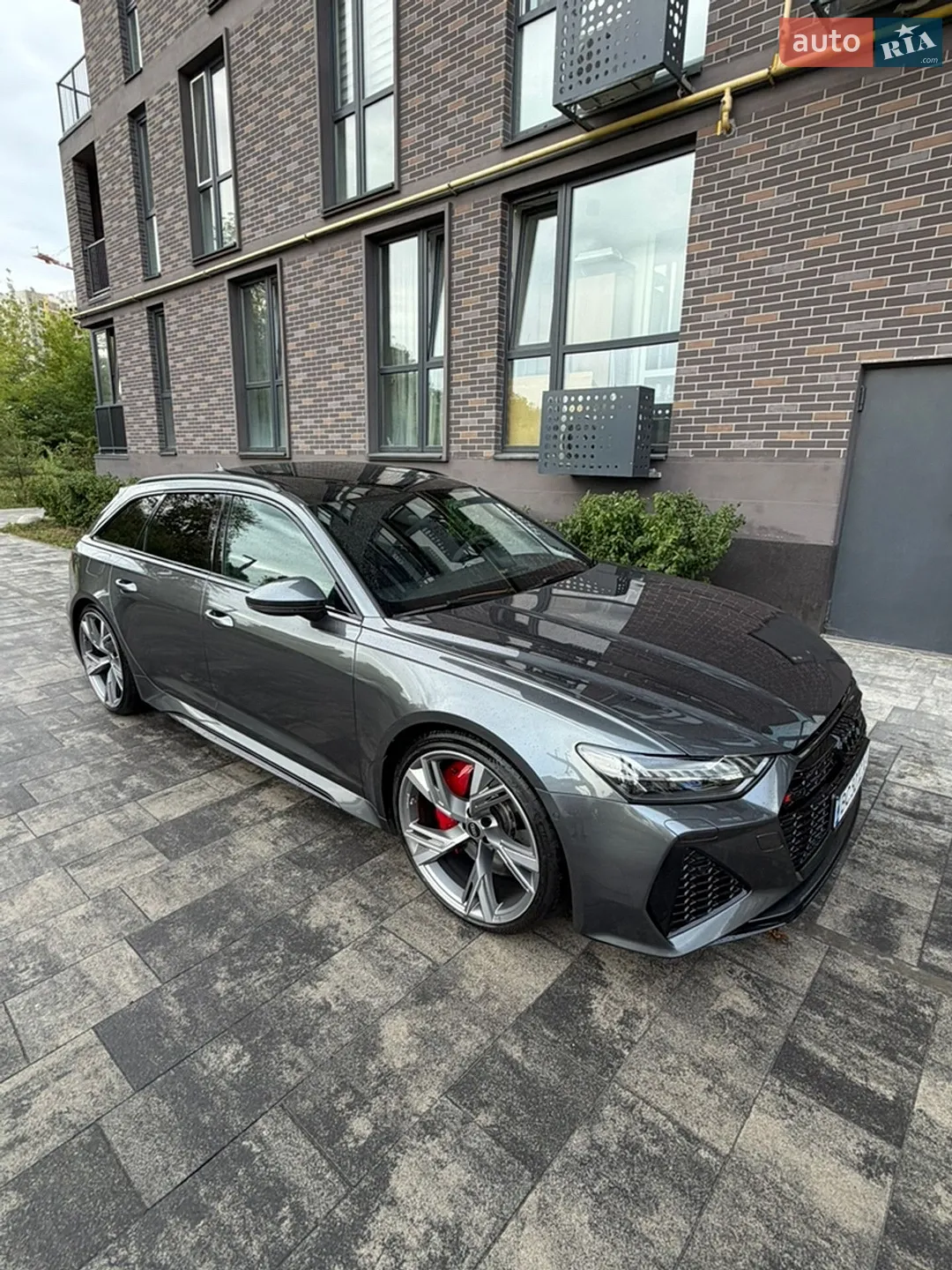 2023 Audi RS6 - мініатюра 10